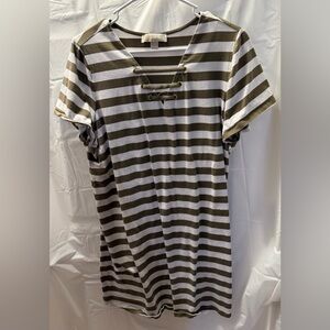 Michael Michael Kors 1X Women’s T Shirt Dress Olive Green & White Dress